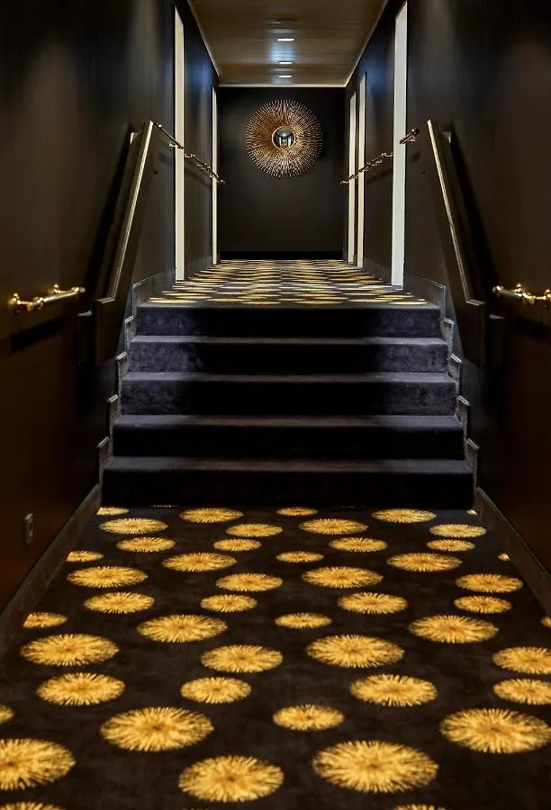 Das Carls Hotel Dusseldorf