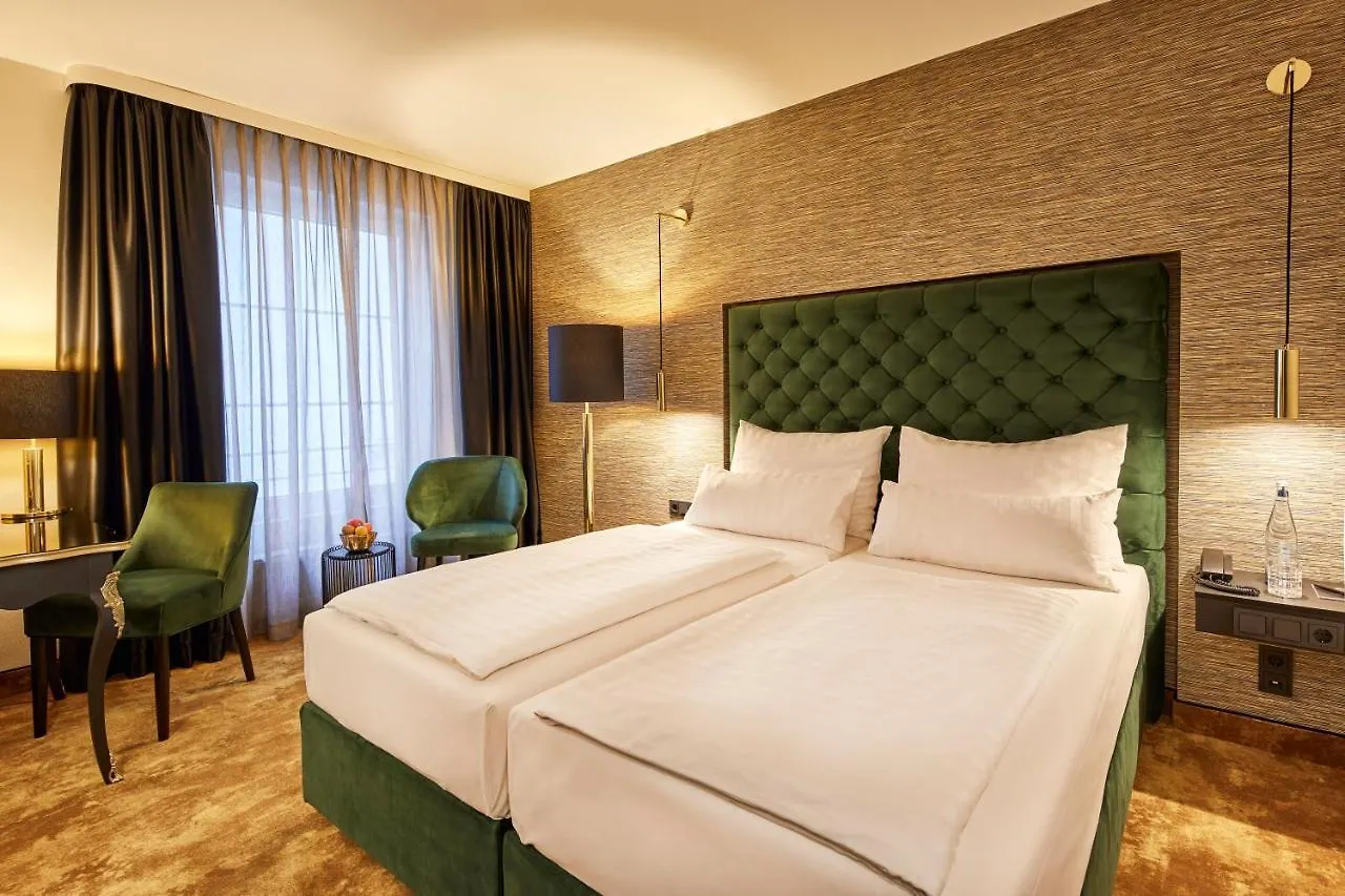 Das Carls Hotel Dusseldorf