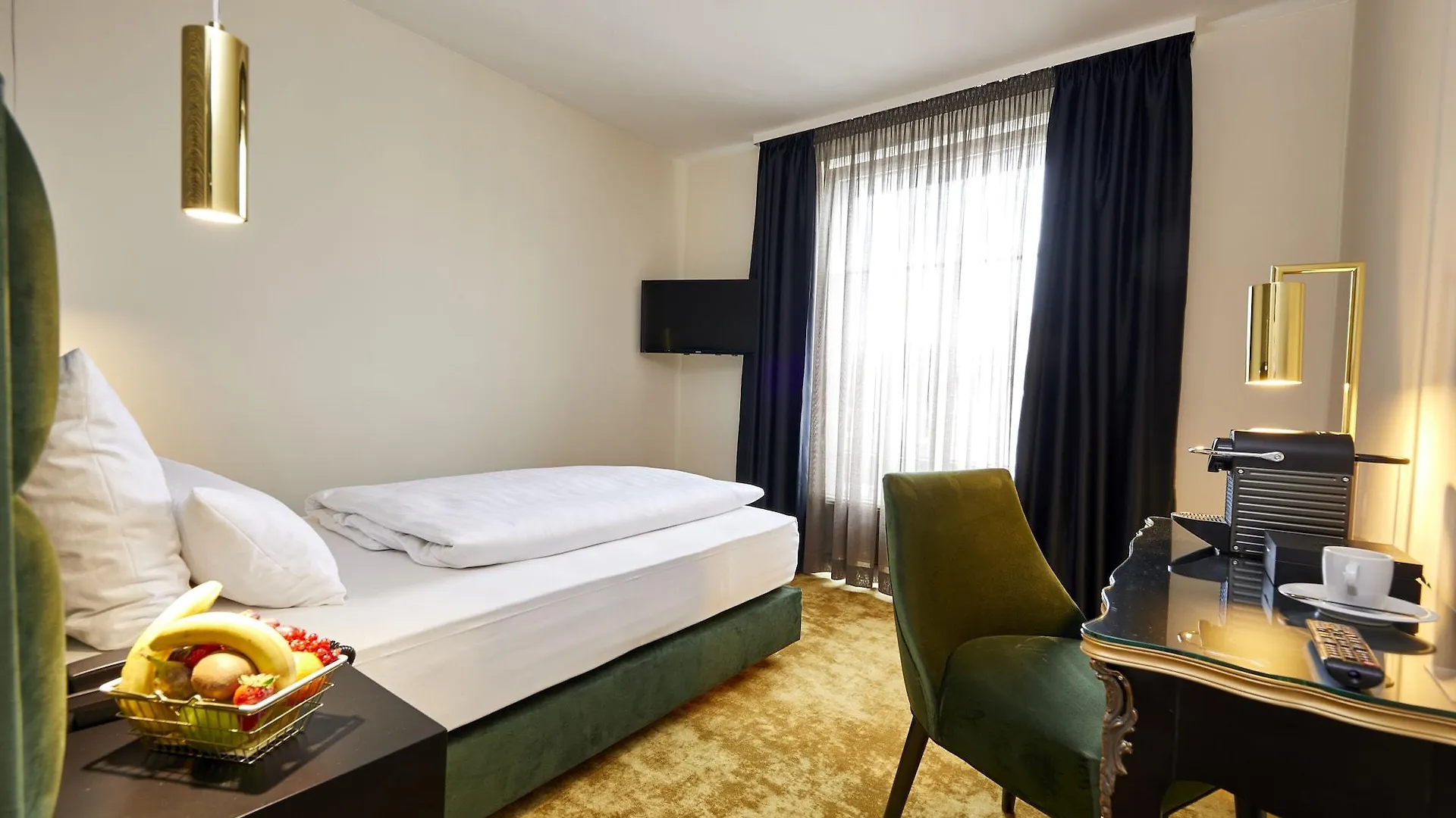 Das Carls Hotel Dusseldorf 4*,  Germany